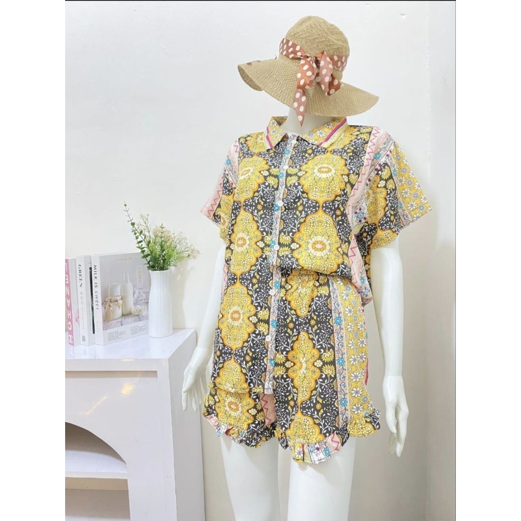 ONE SET  CELANA PENDEK/DASTER RAYON/ONE SET RAYON