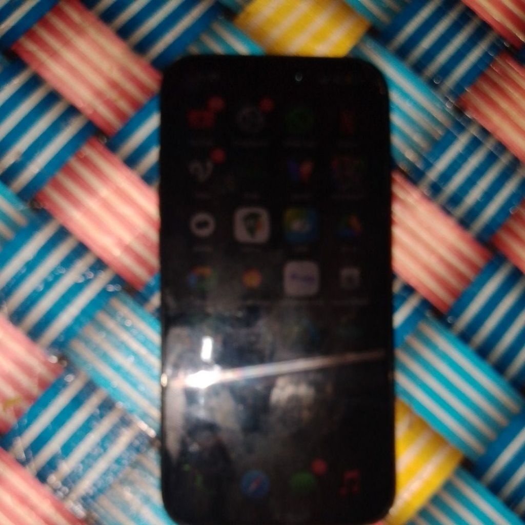 iPhone 15 garansi ibox