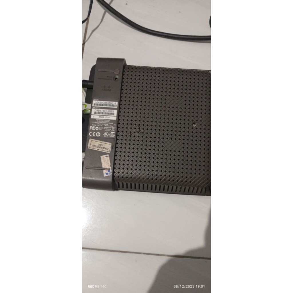 Modem wireless router merk cisco linksys E2500