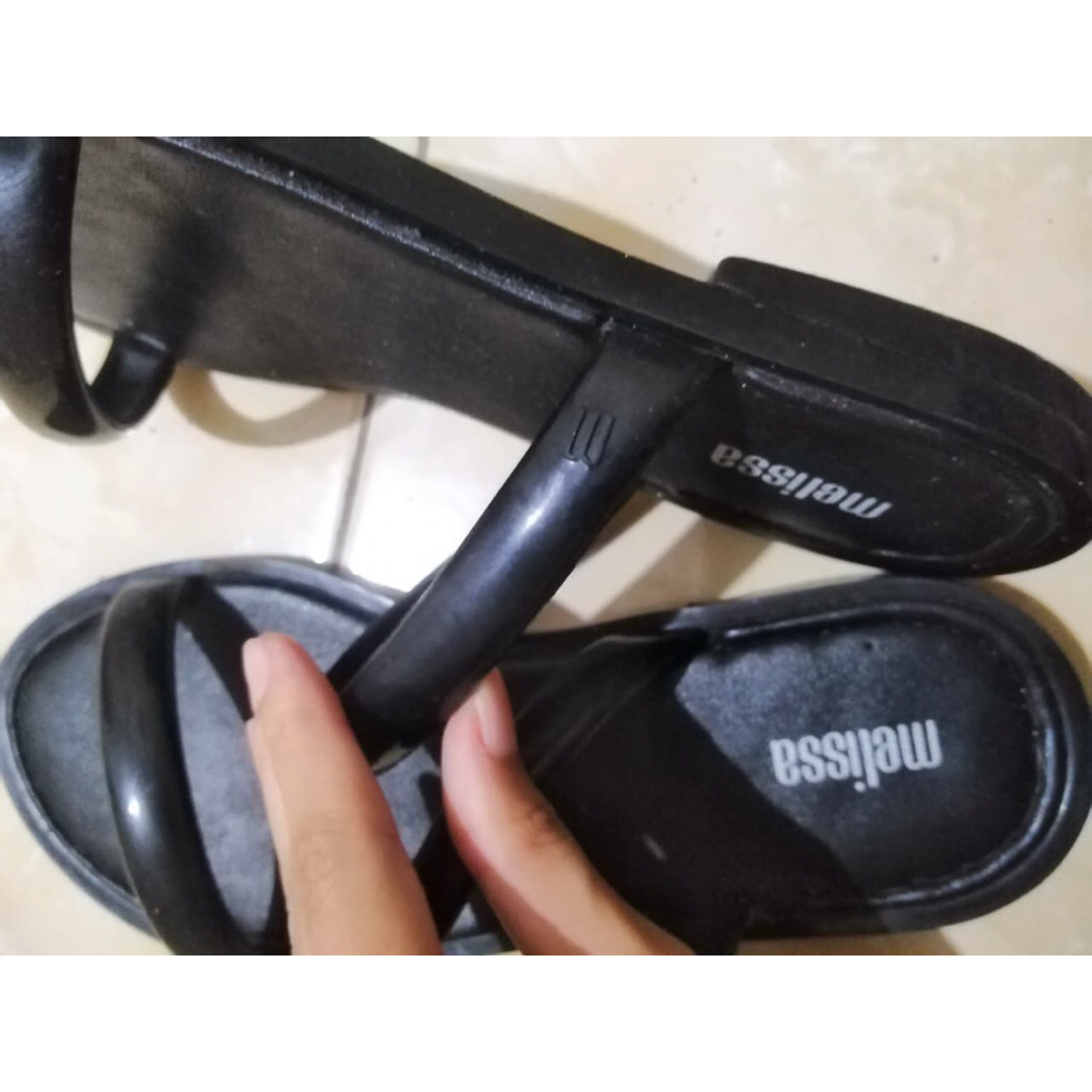 preloved sandal melissa