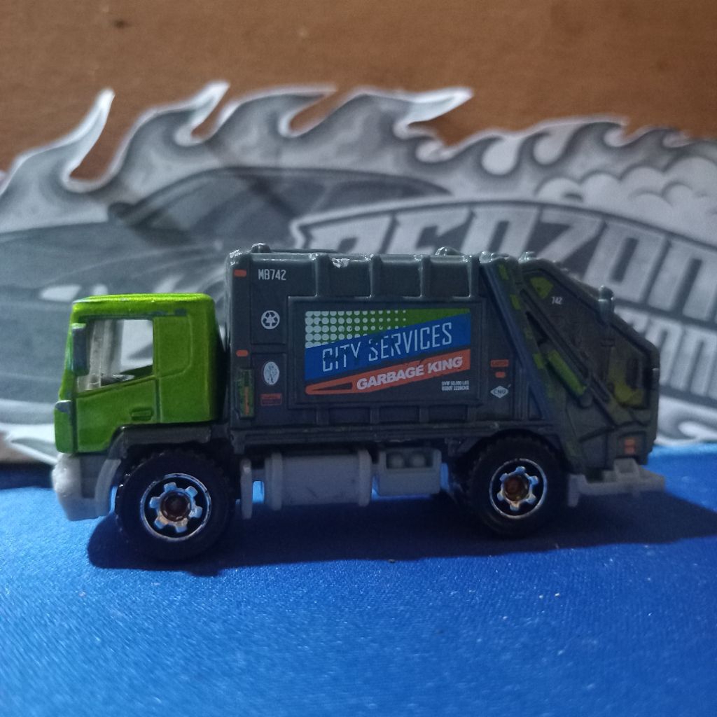 matchbox garbage (truk sampah)