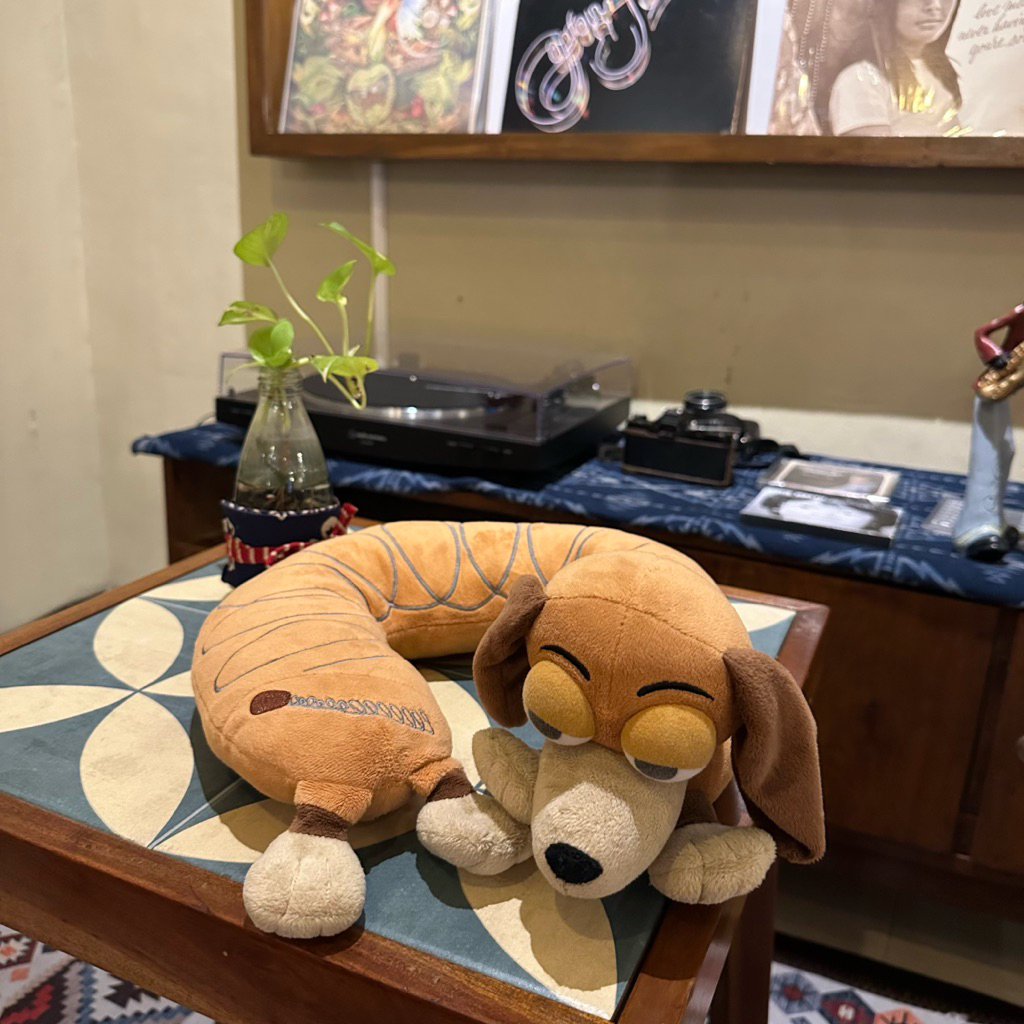 Bantal Leher Slinky Dog Toy Story