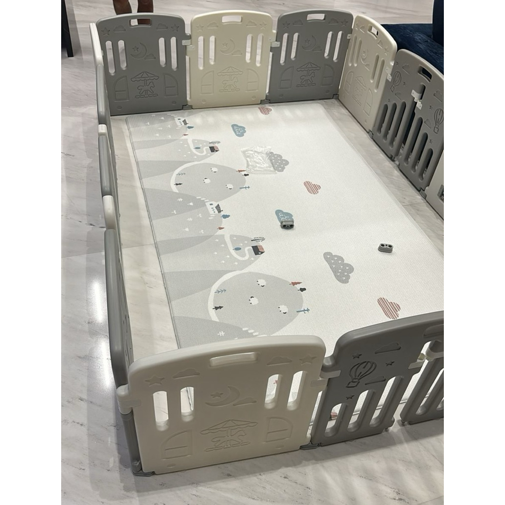 Preloved Cobyhaus Fence - Baby Fence