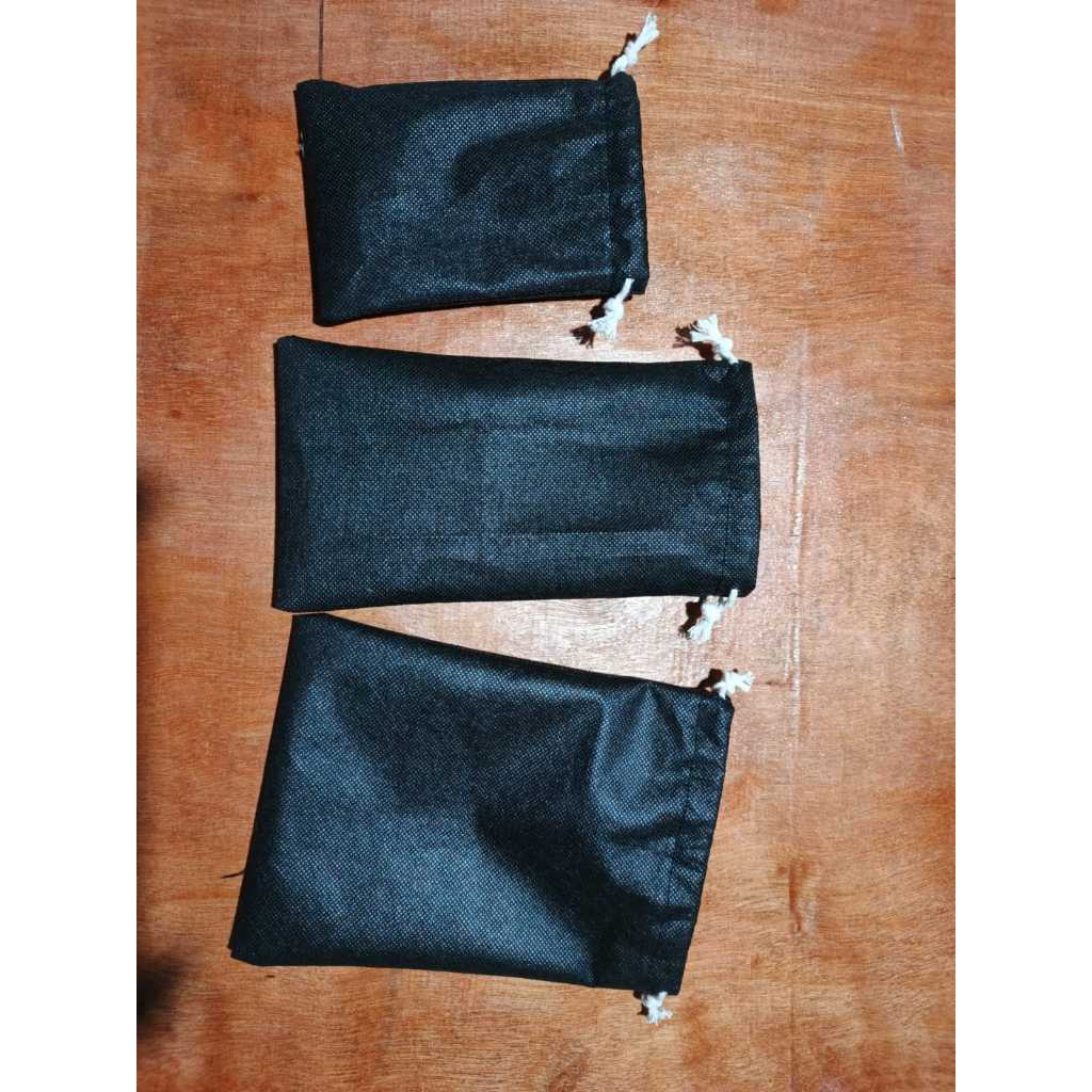POUCH SERUT BAHAN SPUNBOND TEBAL POLOS