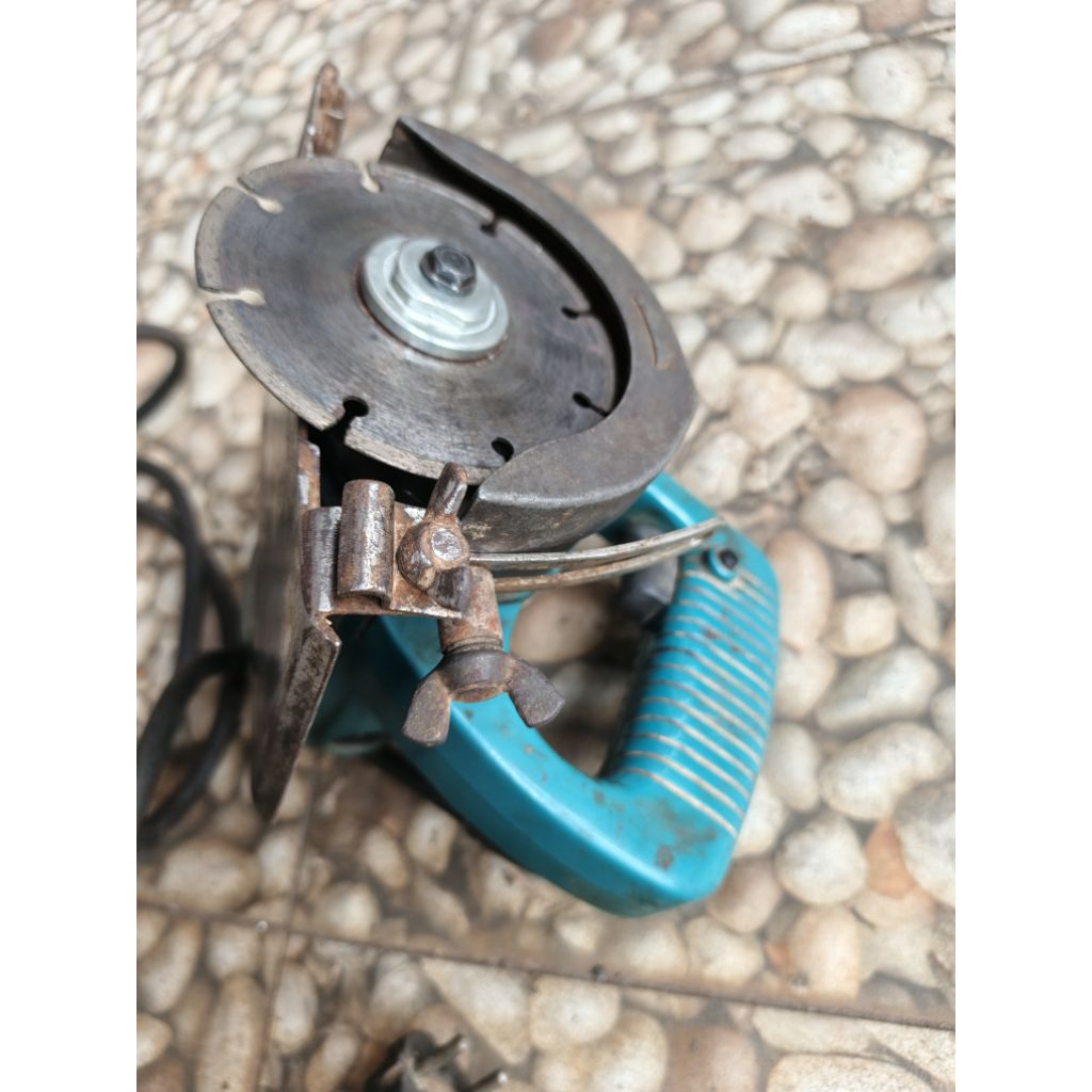 marble cutter makita bekas