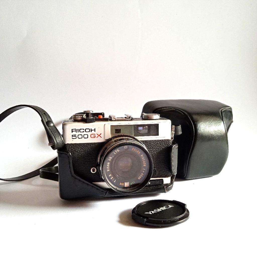 Antik Vintage Kamera Analog Lama RICOH 500 GX + Leather Case Utuh Layak Koleksi