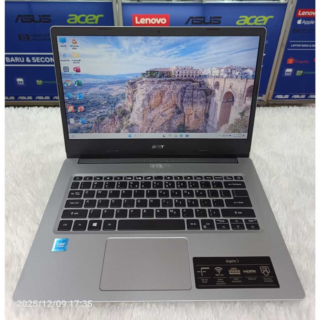 Laptop ACER ASPIRE 3 A314 CELERON RAM 4 GB SSD 256 GB WINDOWS 11 MULUS SIAP PAKAI