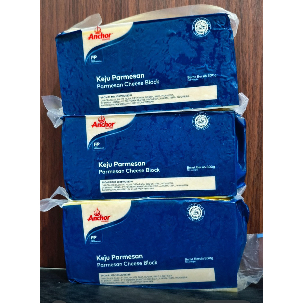 Anchor Parmesan Blok 800gr Keju Parmesan Anchor