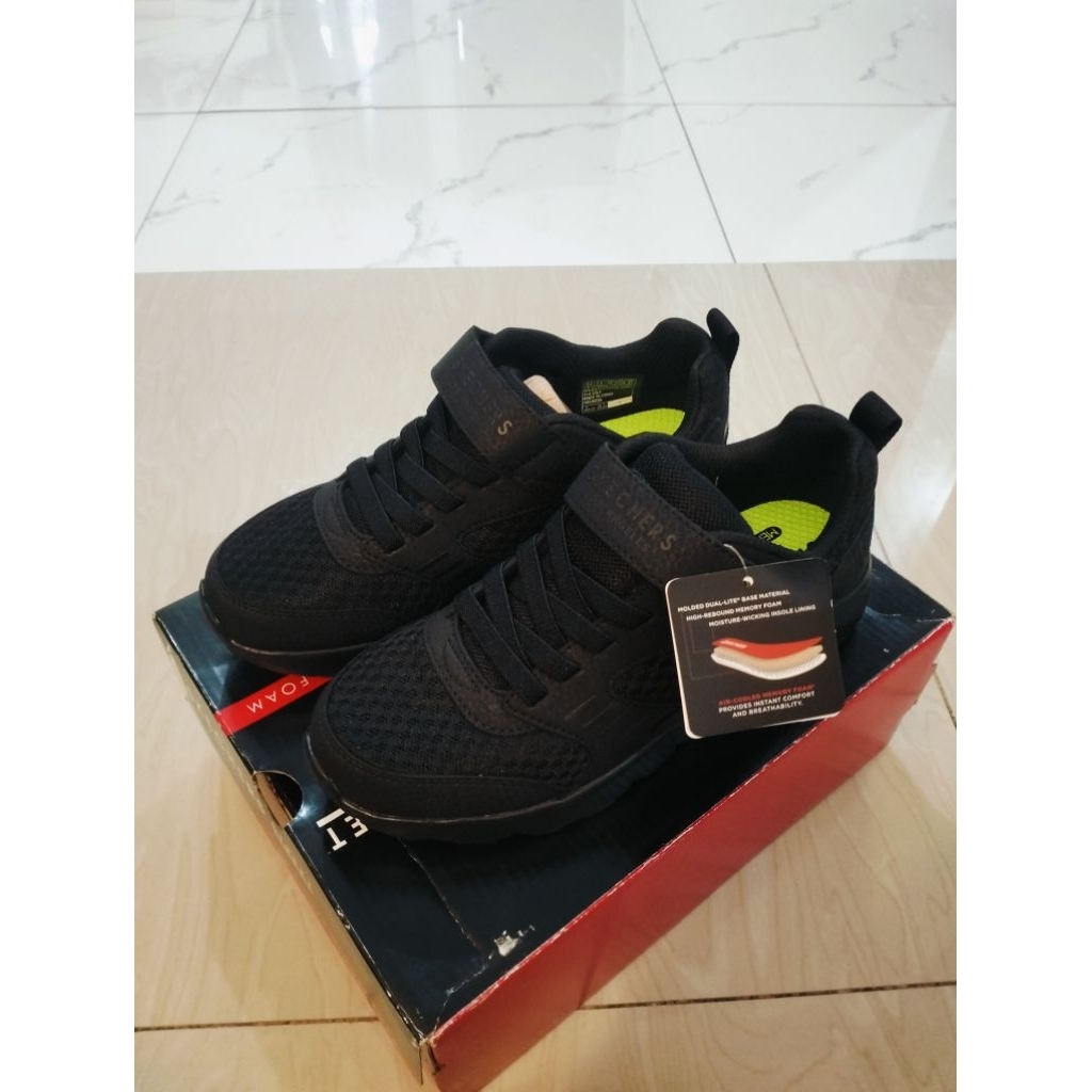 Sepatu Sekolah Skechers Street Baru