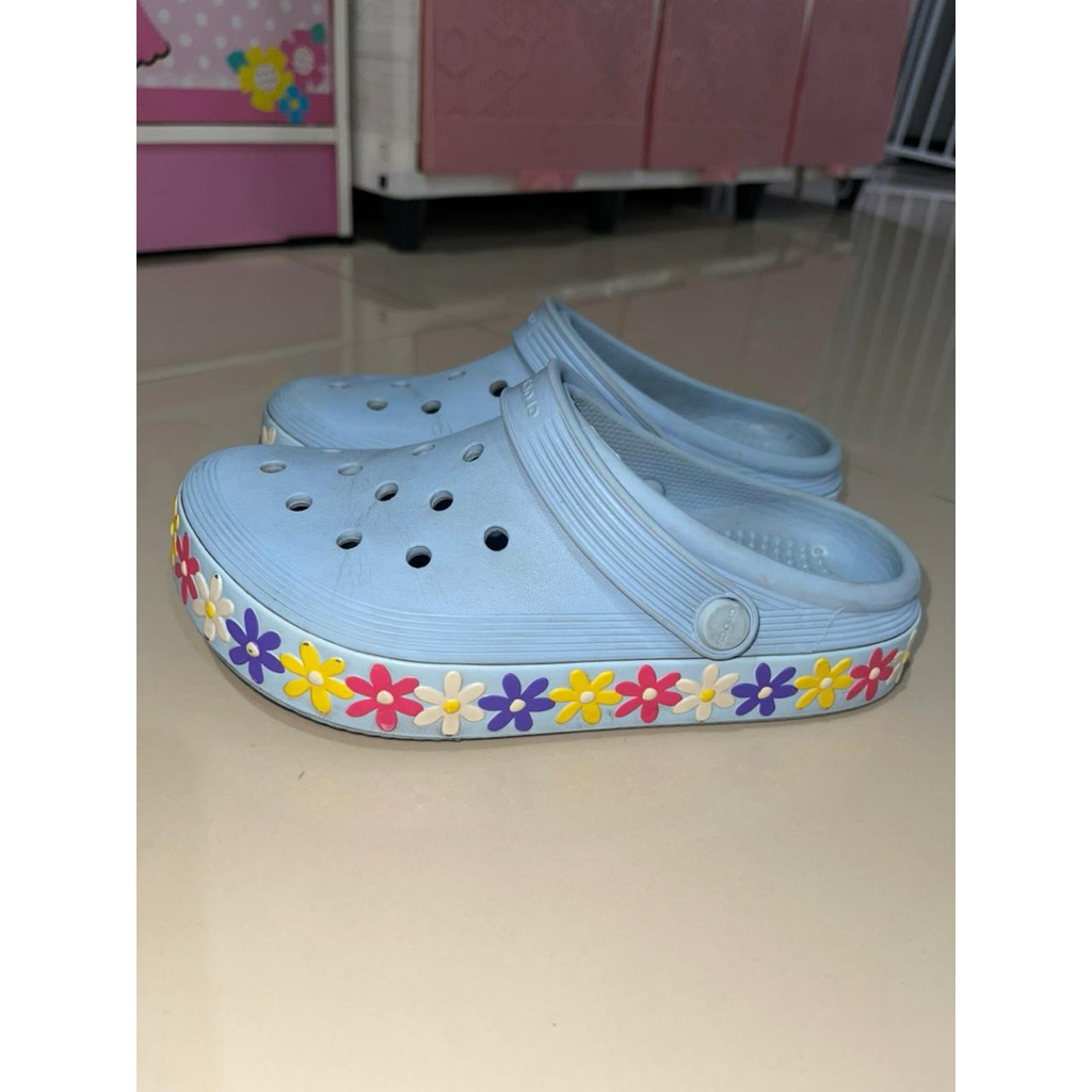 Preloved Sandal Crocs Kids