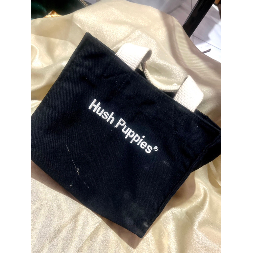 Hush Puppies bag preloved