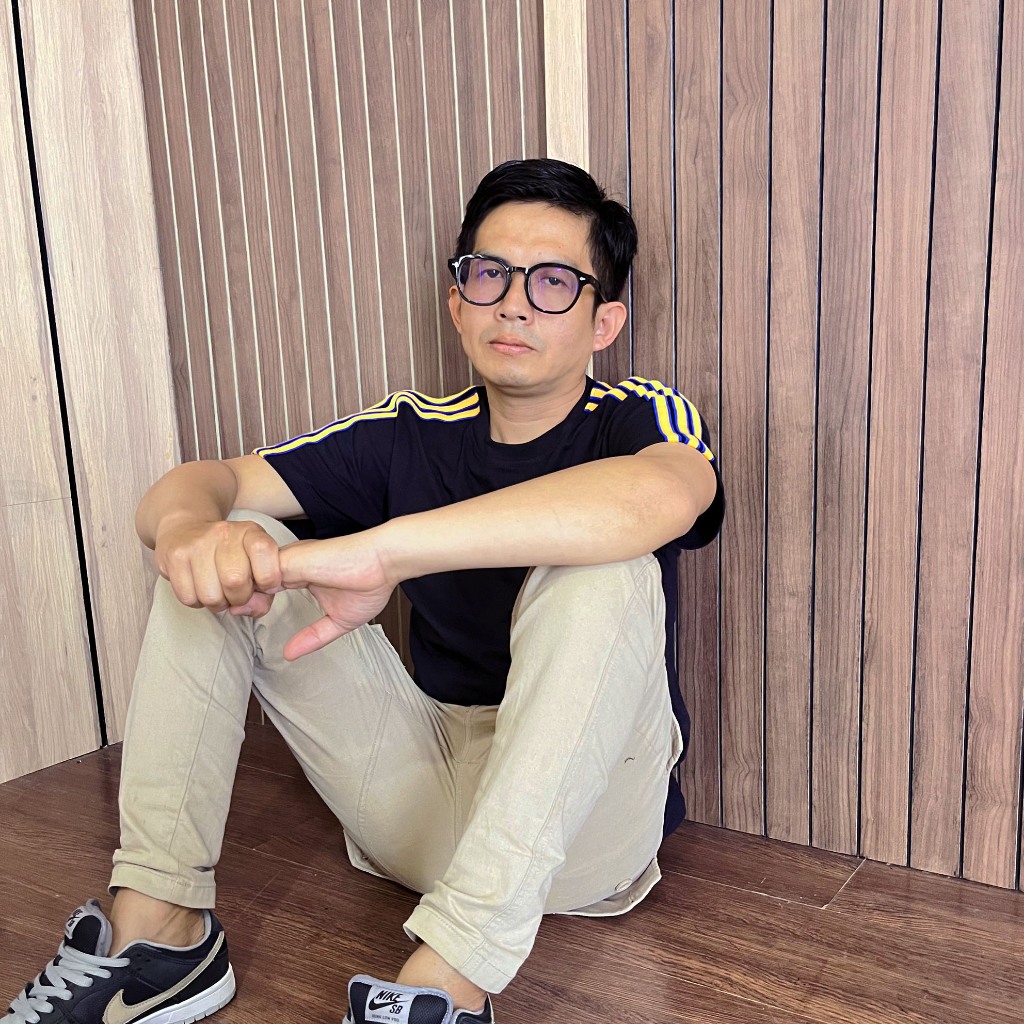 Kaos Bola Casual Retro Vintage Manchester United 2025/2025 Cotton Combed 24s Ready Dari S - 3XL