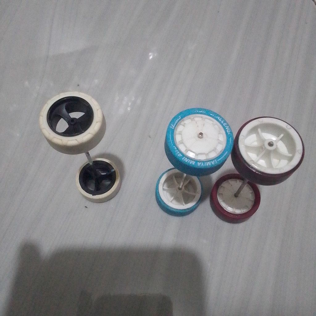 BAN HARD SMALL WHITE ORIGINAL TAMIYA