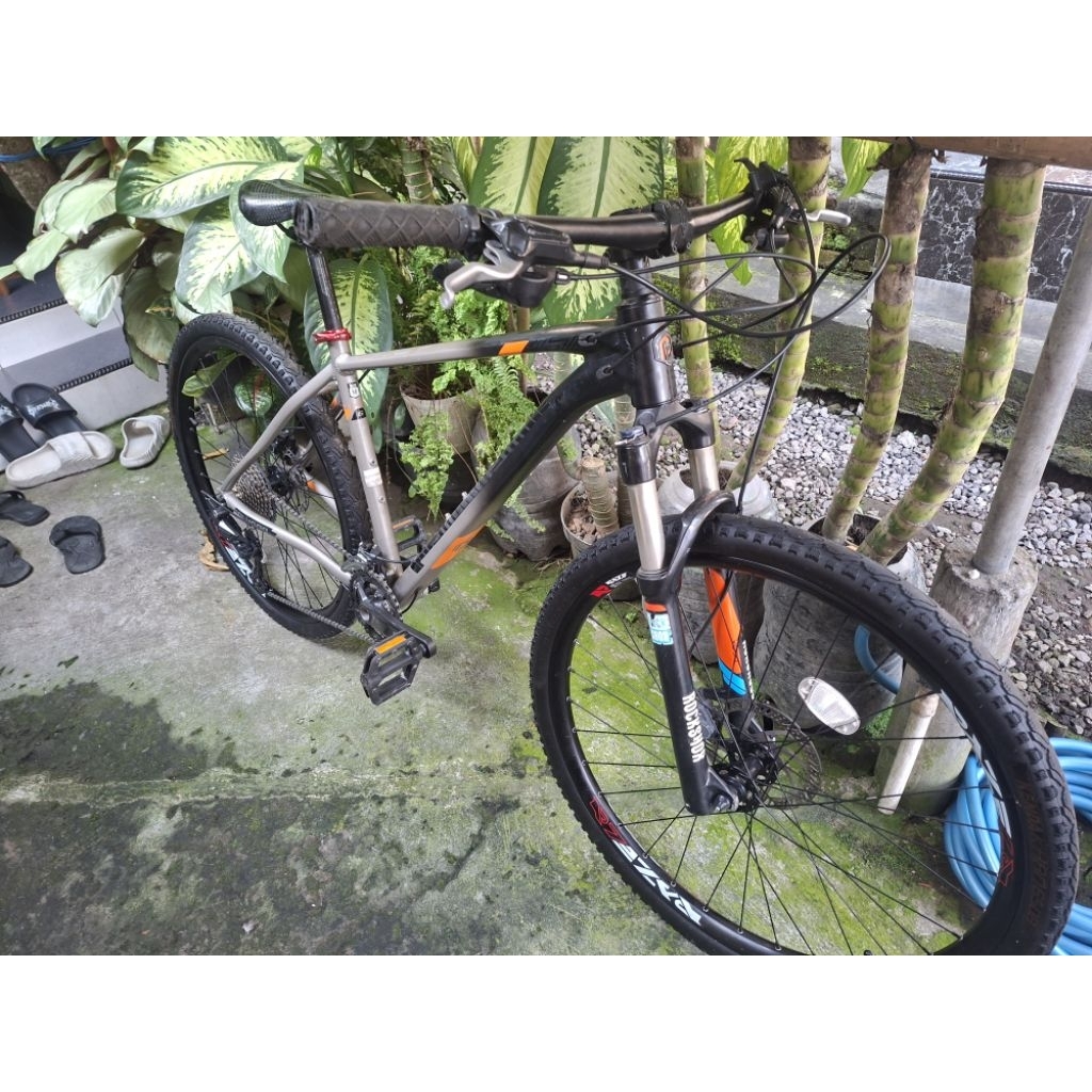 polygon xtrada 6 limited edition rakit upgrade 2x12 wheelset raze fork rockshox