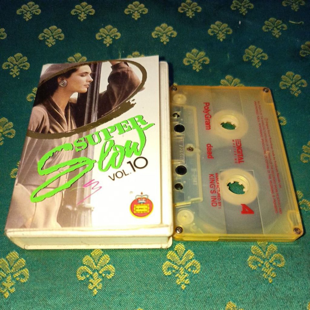 KASET SUPER SLOW VOL 10 VARIOUS ARTIST FREDDIE MERCURY MAYUMI ITSUWA