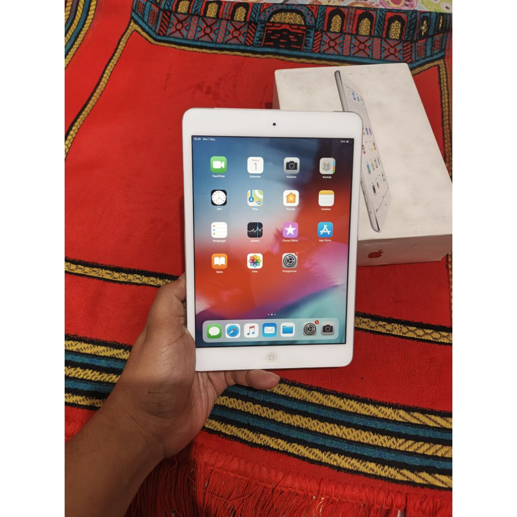 ipad mini 2 32gb 4G sim fulset bagus sim card 4G normal layar 8in tab tablet bekas murah ipad 6