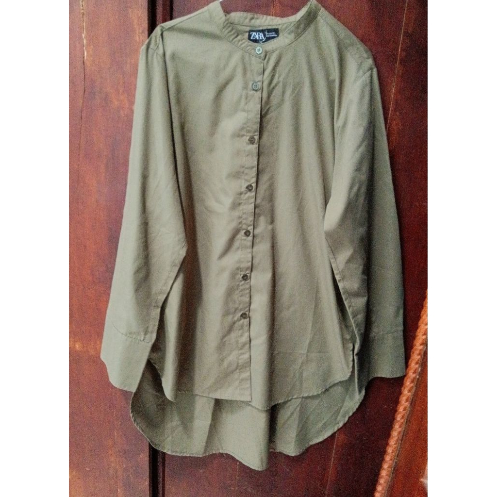 Kemeja Oversized by Zara