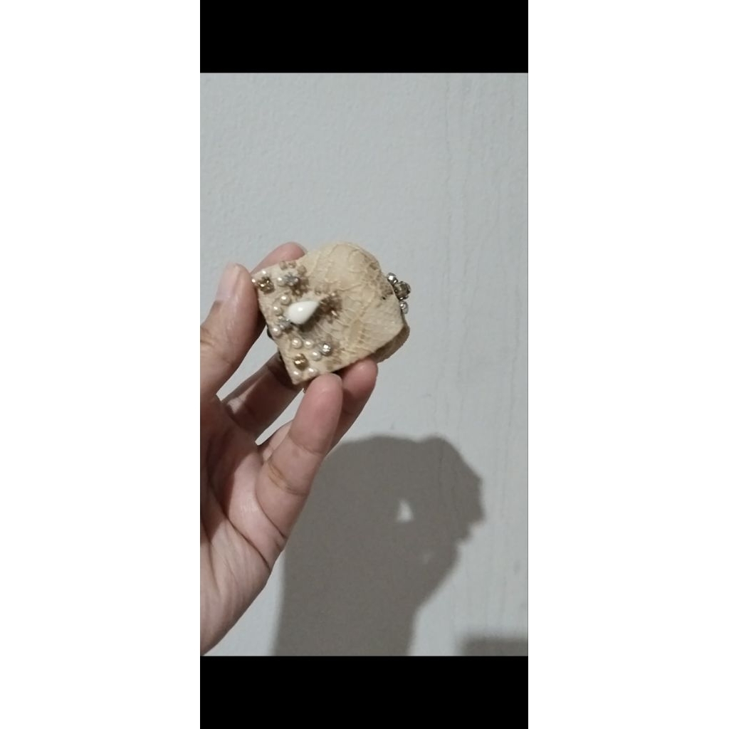 claw medium handmadepita new claw handmadepita