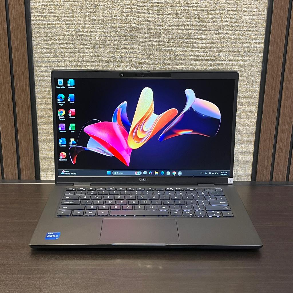 Dell Latitude 7330 Core i7 Gen 12 32GB RAM Iris Xe Graphics