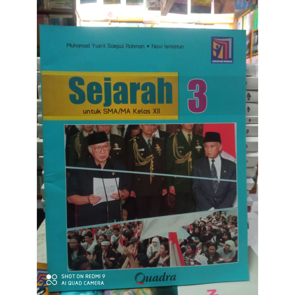 Buku sejarah untuk SMA kelas 12 quadra original