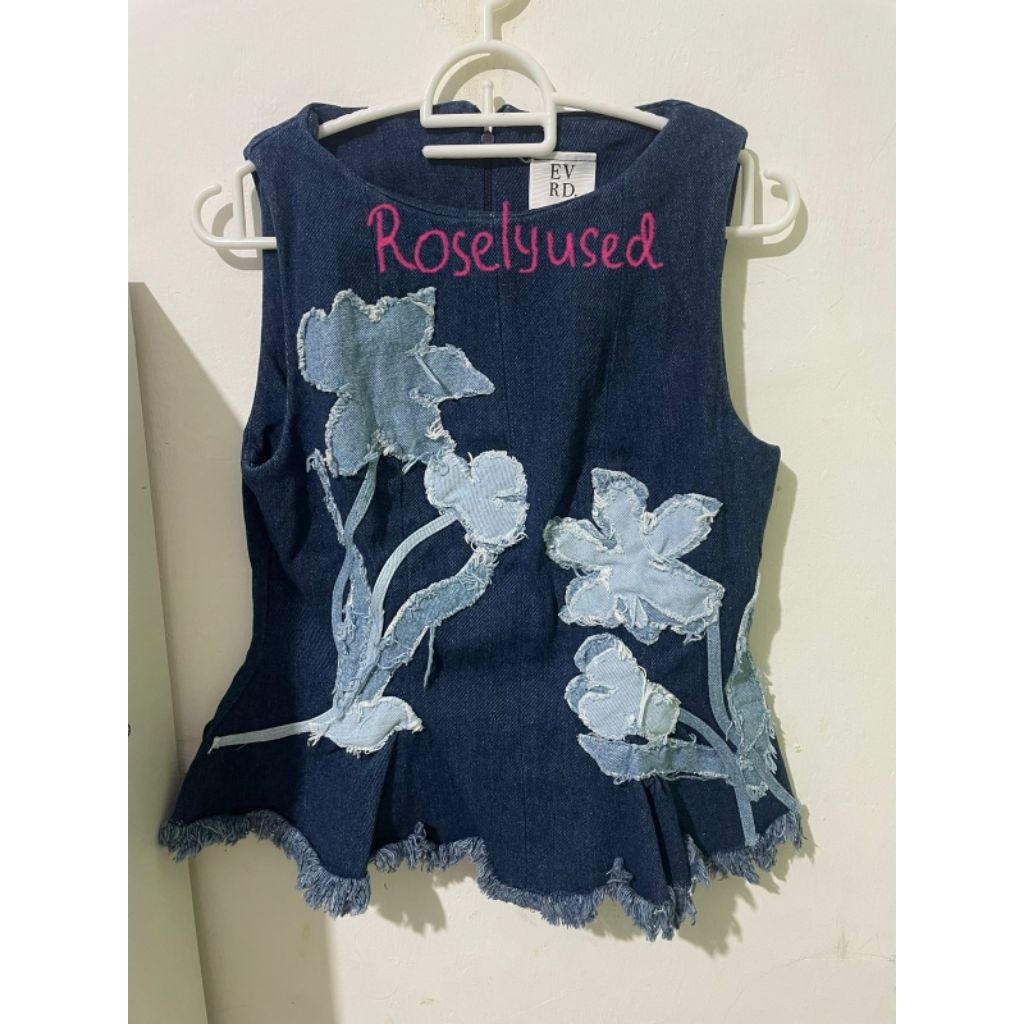 Preloved claude top denim