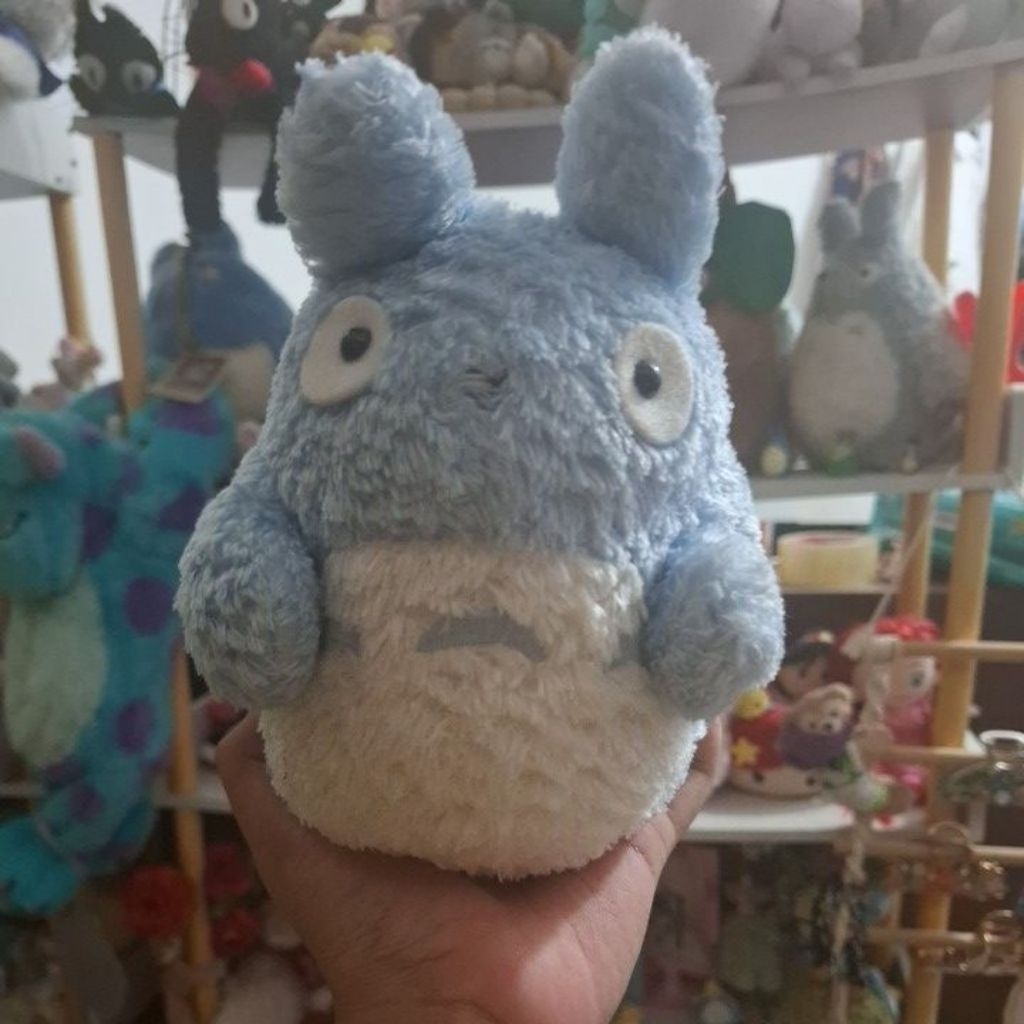 Boneka Tangan Totoro Biru Classic Ghibli