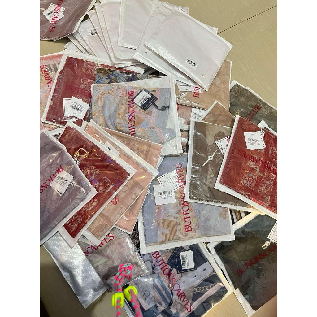 Imperfect Sale Heylocal, Heavenlights, Buttonscarves Hijab BS Scarf, Kemeja Koko, Mukena Travel Soli