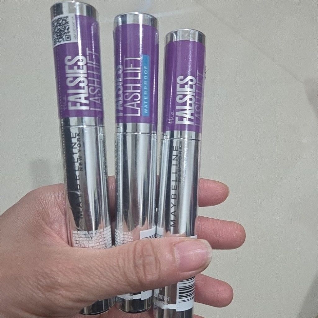 falsies lash lift Maybelline