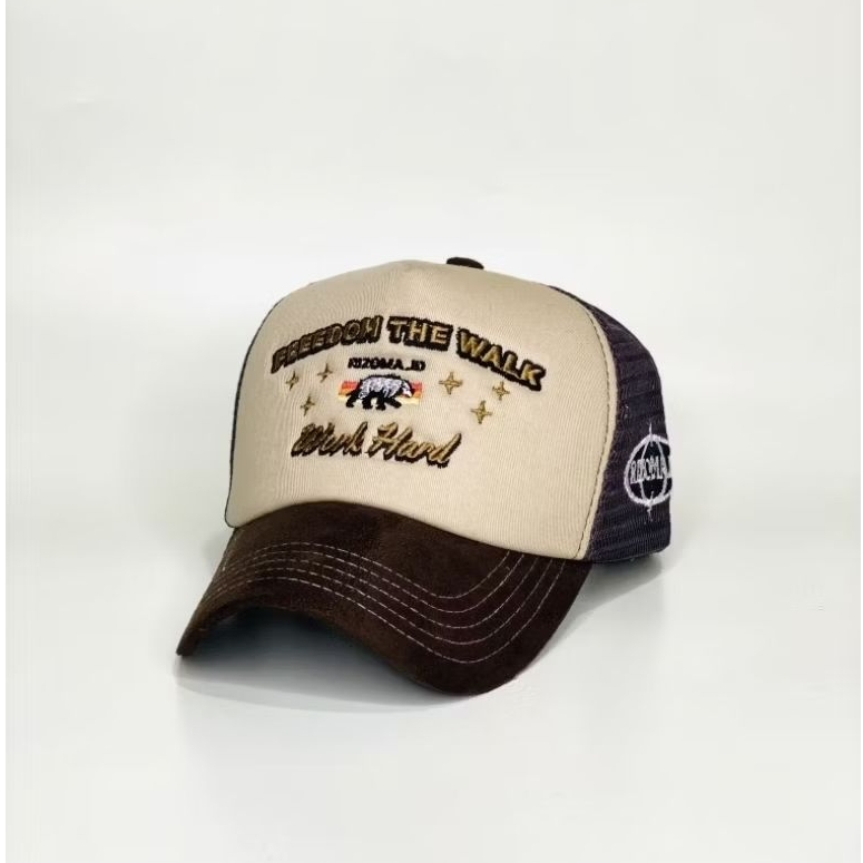 TOPI TRUCKER HAT LIDAH PENDEK BAHAN SUEDE DARK BROWN MIX BROWN FREEDOM THE WALK