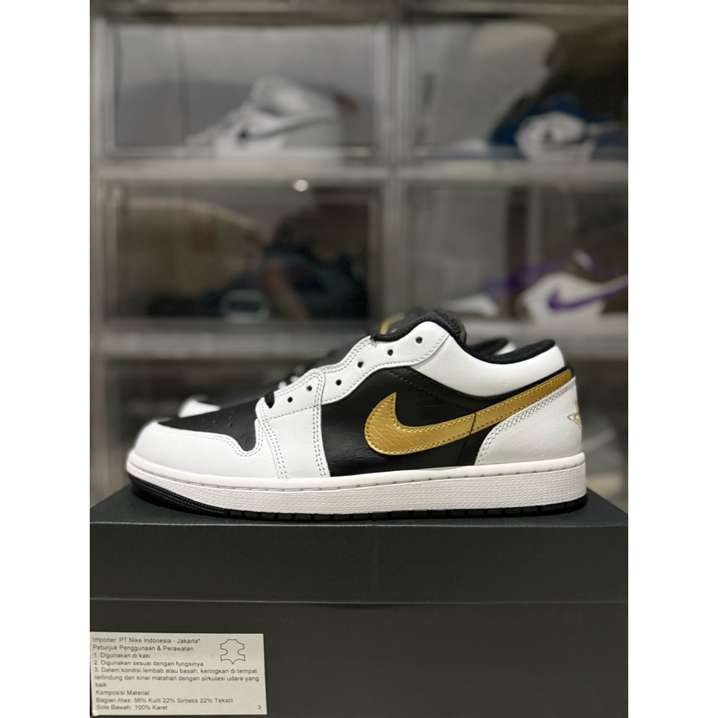 JORDAN 1 LOW WHITE GOLD SIZE 44 BNIB