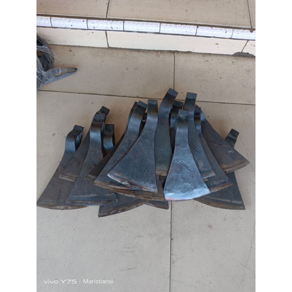 Kampak sawit alat pertanian kelapa sawit