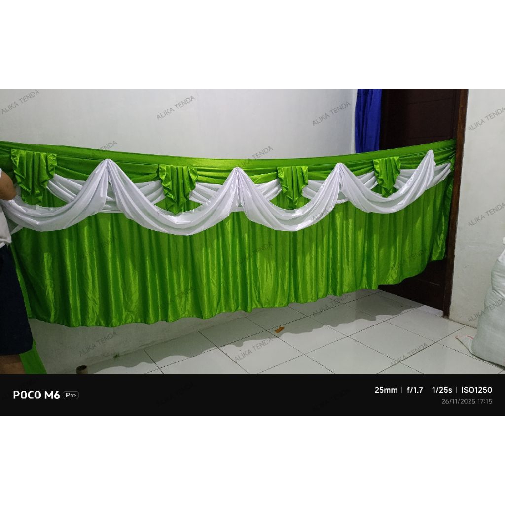 Skirting meja prasmanan slendang poni renda