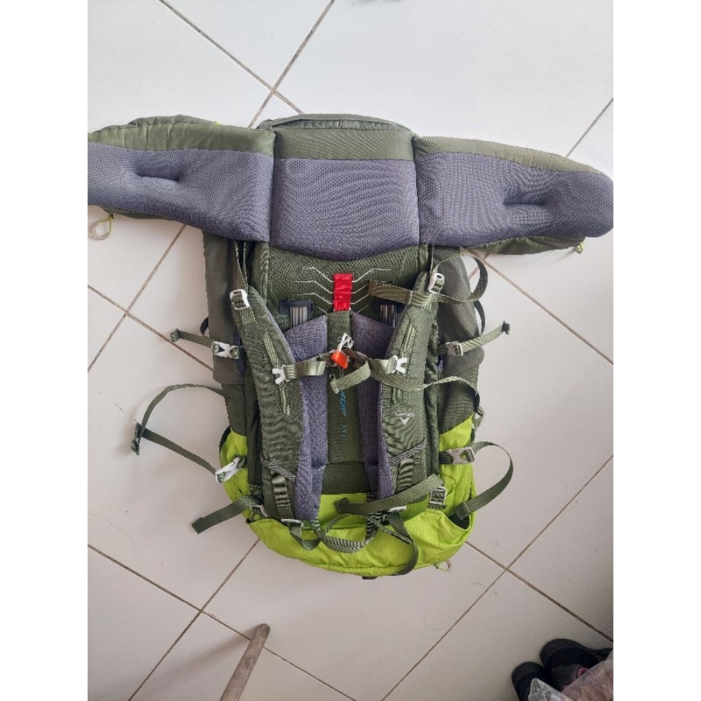 tas carrier eiger equator trek 65L