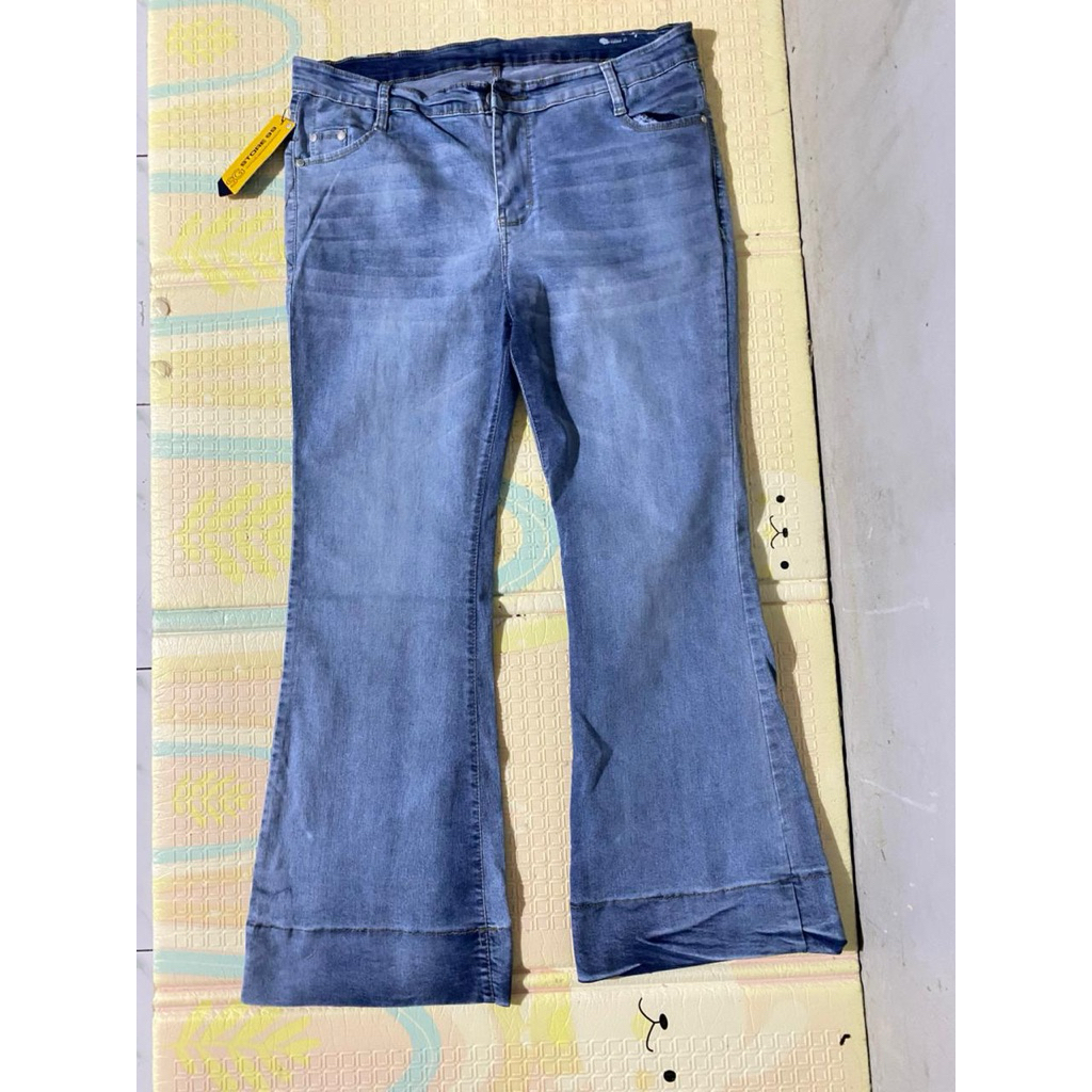 preloved jeans cutbray