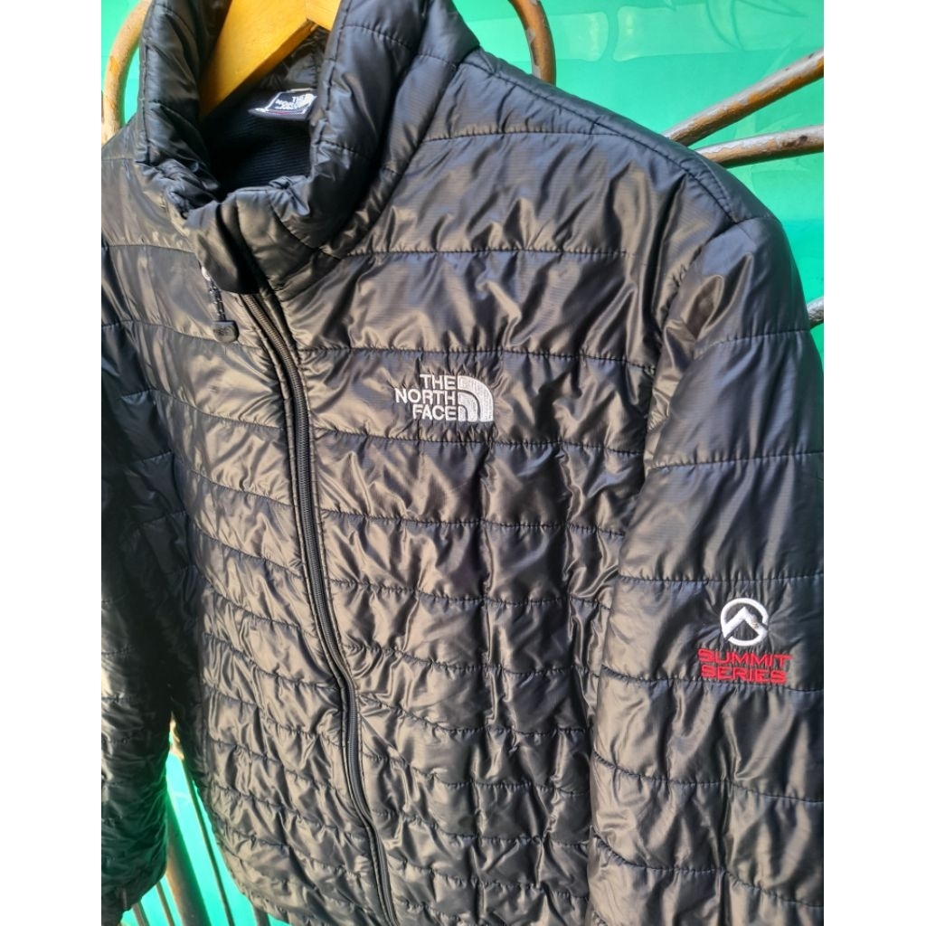 jaket the north face tnf gelembung