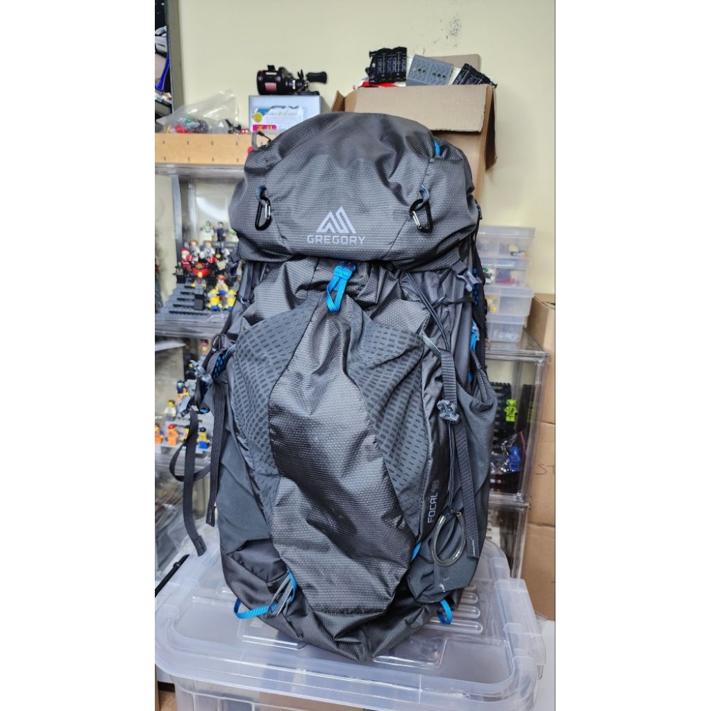 Tas Gunung Gregory focal 48L