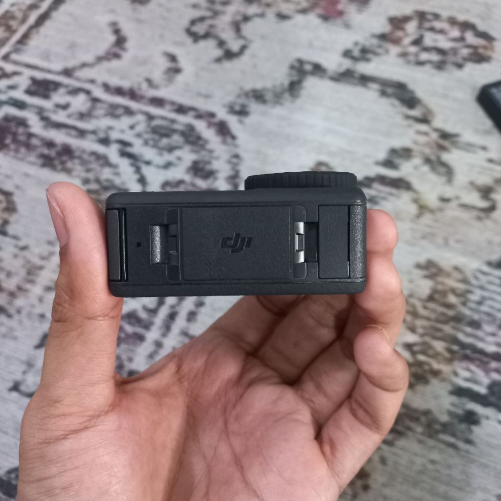 SOC.ID (SECOND) DJI OSMO ACTION 5 PRO Adventure Combo Lengkap