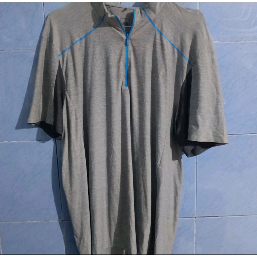 baselayer tnf mulus warna abu2