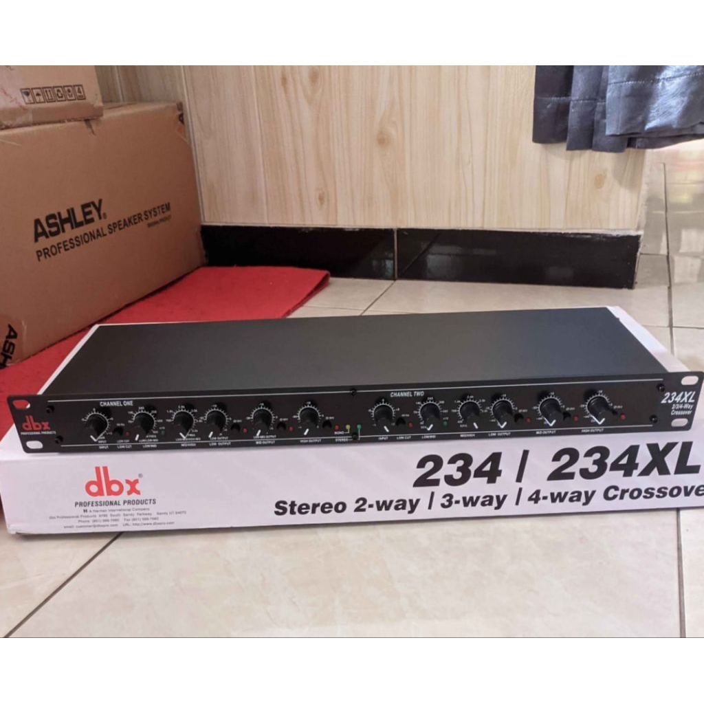 crossover dbx 234xl grade A