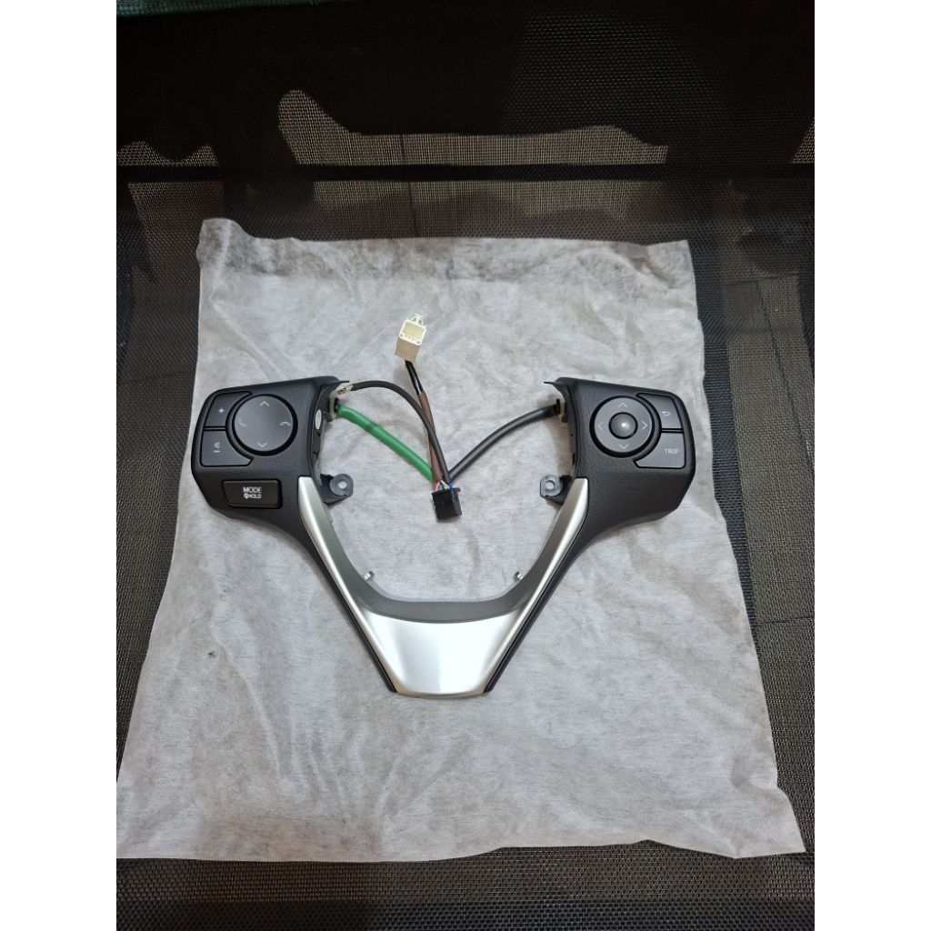 TOMBOL AUDIO STIR YARIS VIOS 2019 TOYOTA ORI