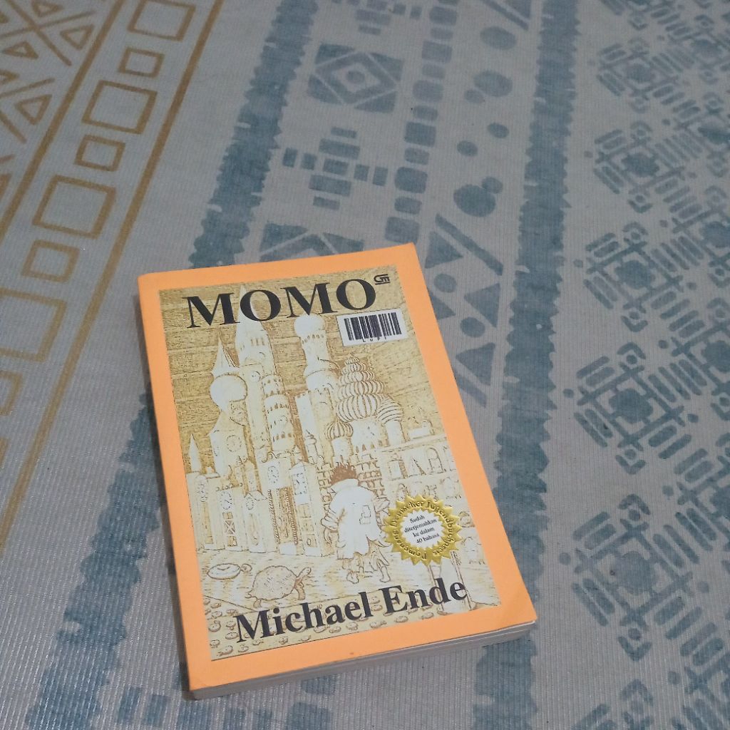 Momo - Michael Ende (ORIGINAL)