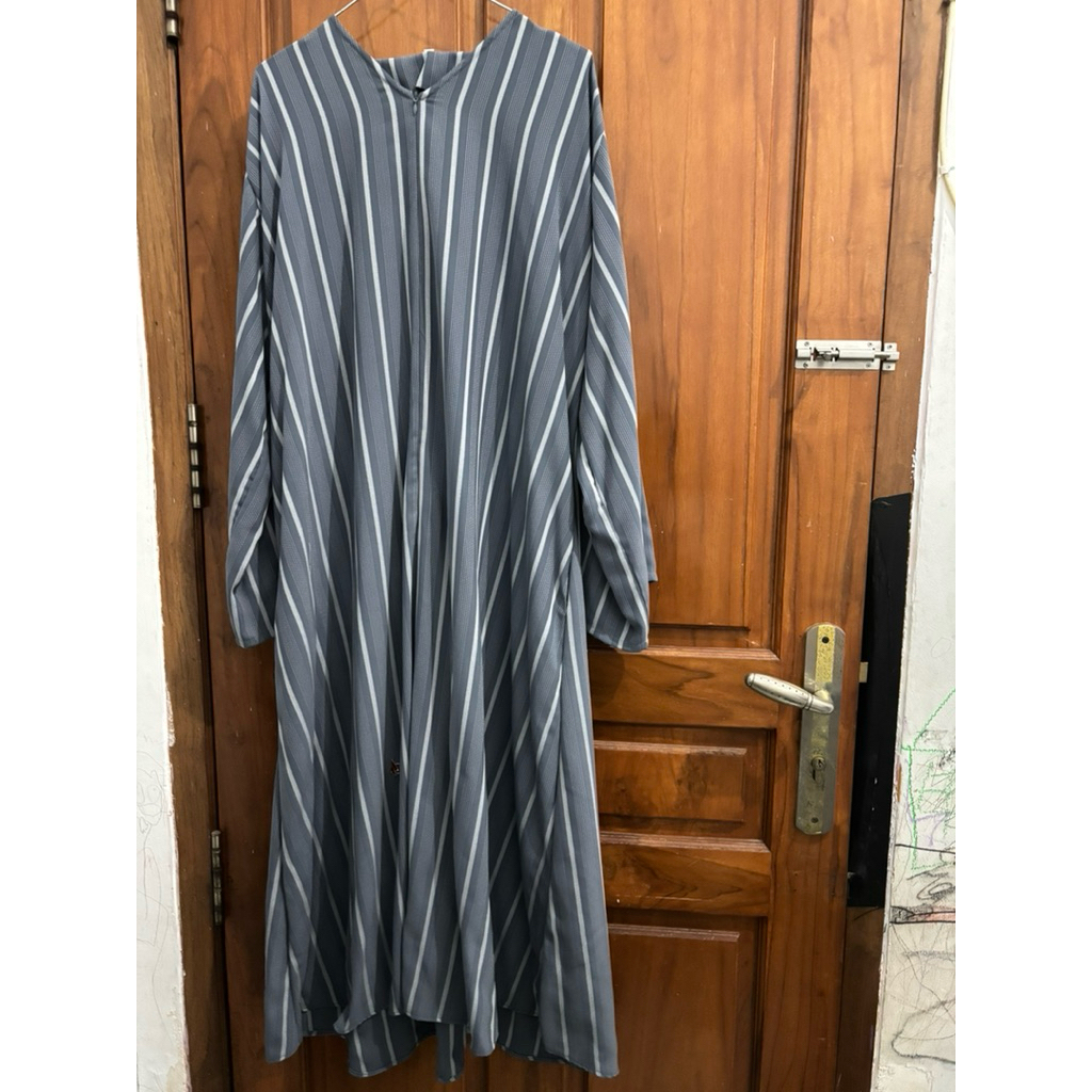 preloved alur cerita azimah abaya