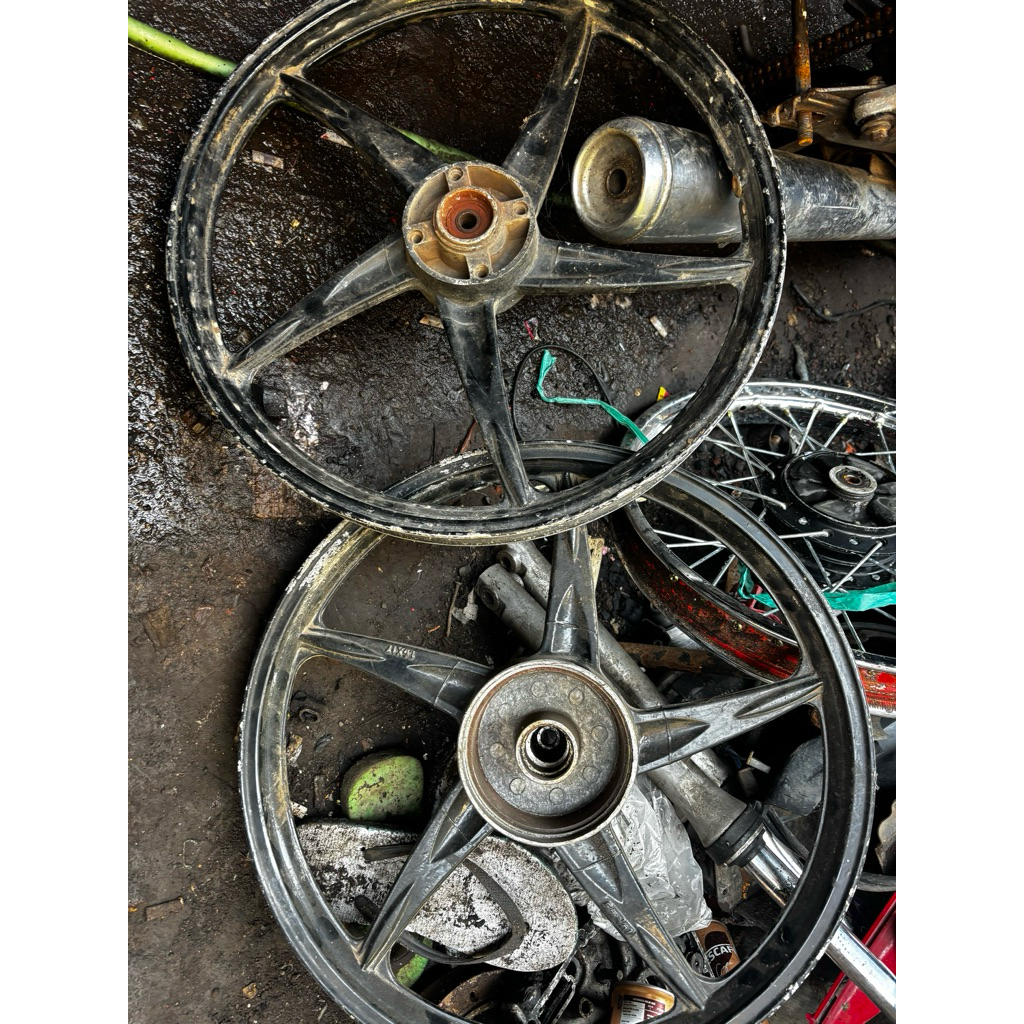 velg bintang cw rasing balok palang mocin hongda Revo lama pnp Supra fit x new 125 karisma