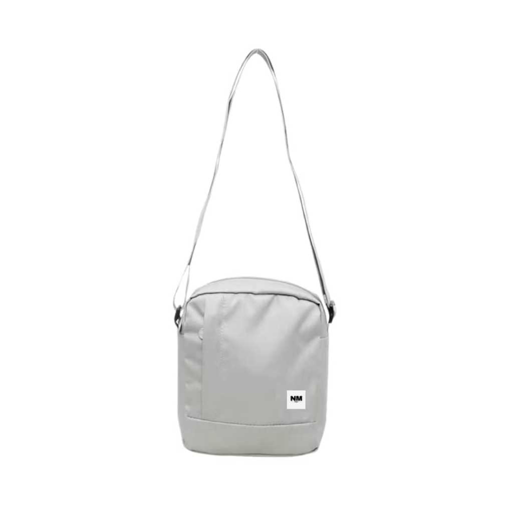 NM Sling Bag White – Tas Selempang Pria Wanita Kanvas Premium / Sling Bag Unisex Casual