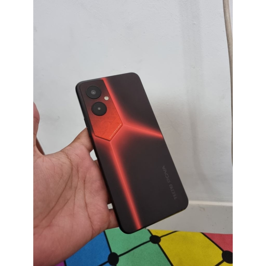 Tekno pova 4 pro 8/128 ori