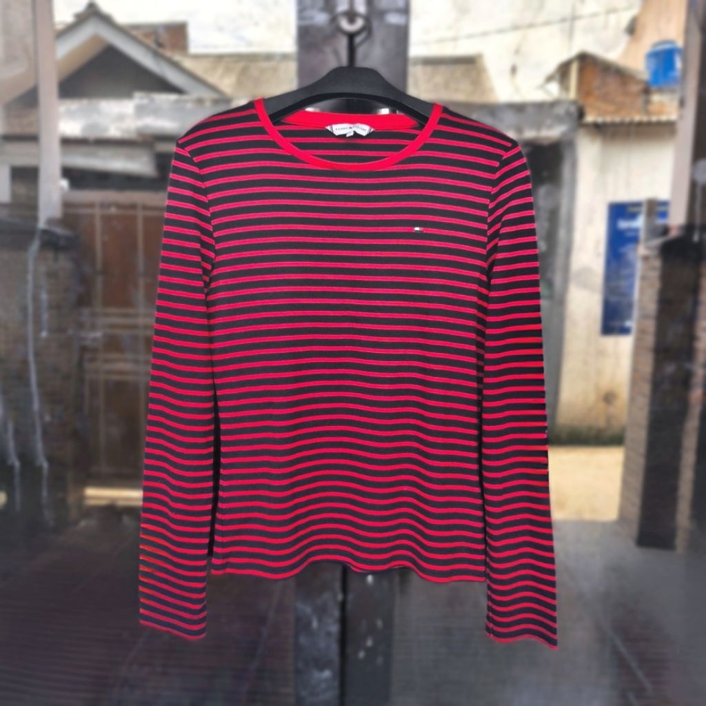 Kaos long Sleeve Tommy Hilfiger salur wanita