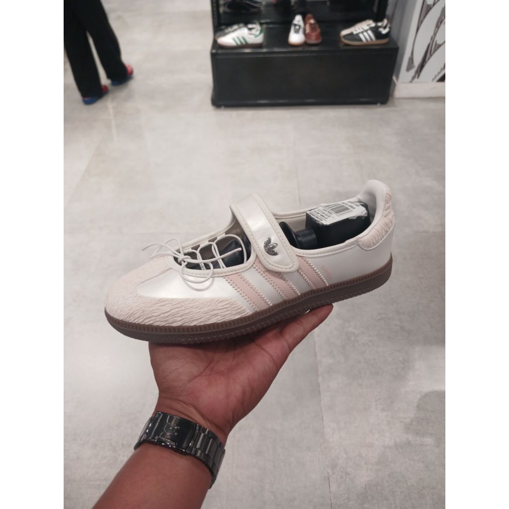 Jastip Sepatu Adidas Samba Jane