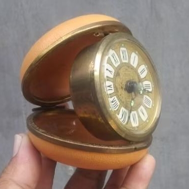 Jam weker tanpa baterai BLESSING West Germany
