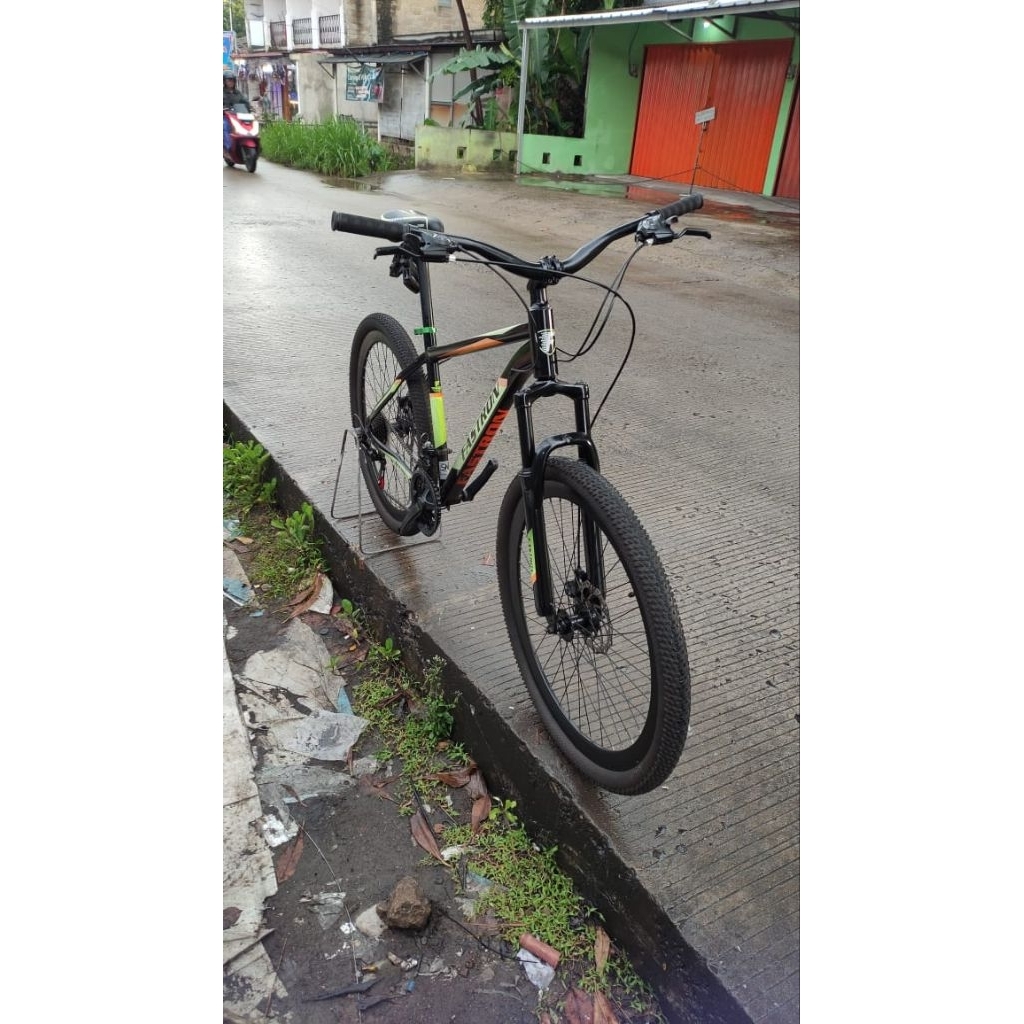 Sepeda MTB fastron uk 27,5