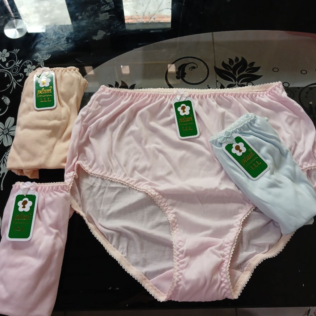 Celana Dalam Wanita CD PLUM 547